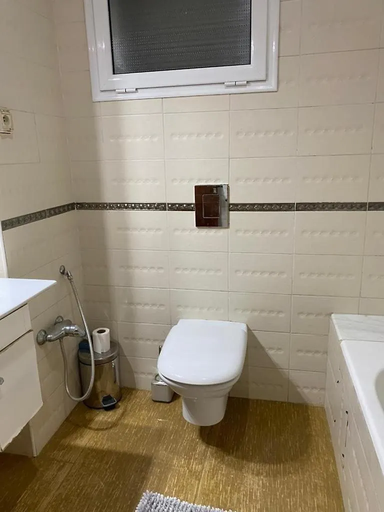 Apartamento Magnifique Appartement Avec Terrasse Tunisie Mall Tunísia